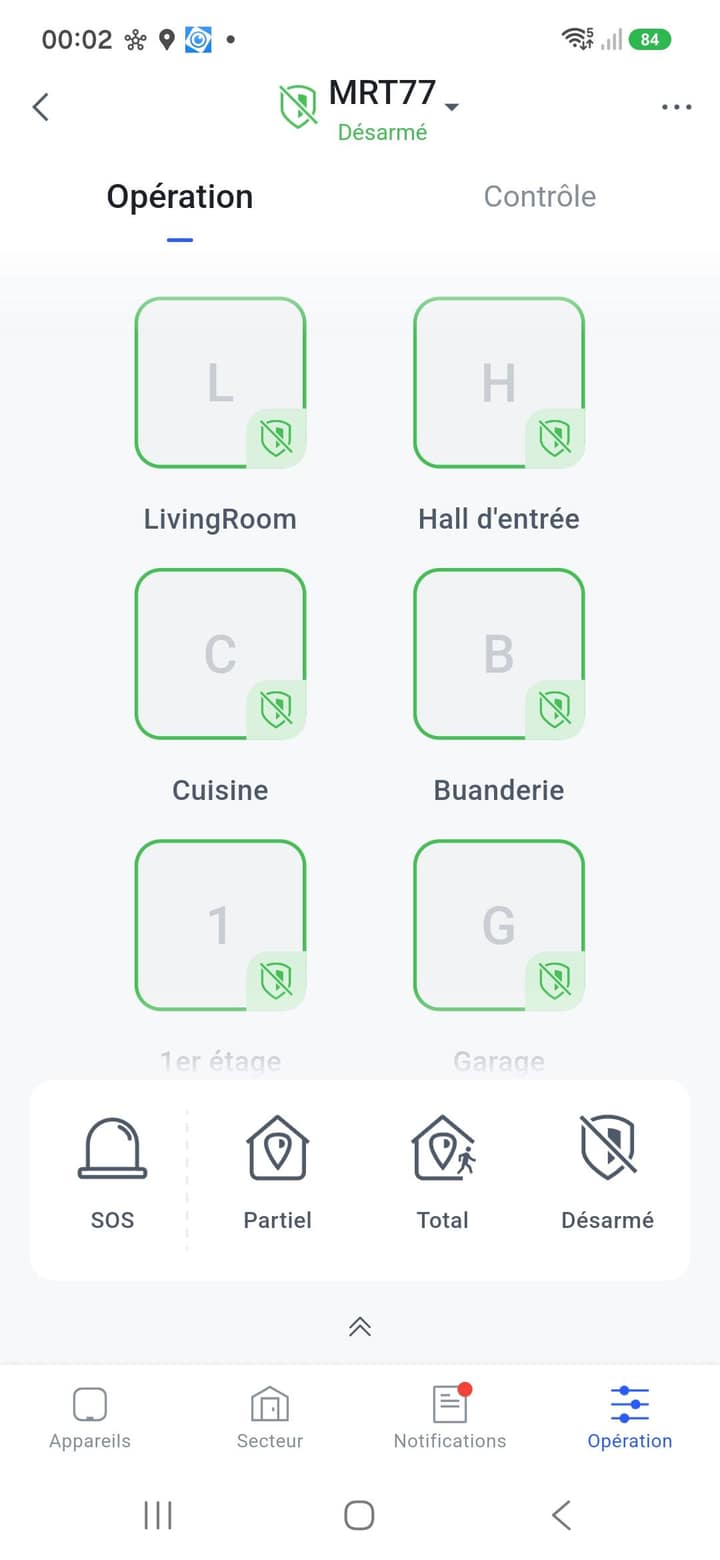 Étape 1 : Ouvrez l'application DMSS et touchez les trois points en haut à droite.